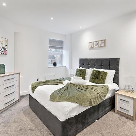Bright And Spacious Apartment - Excellent Location 런던 외부 사진