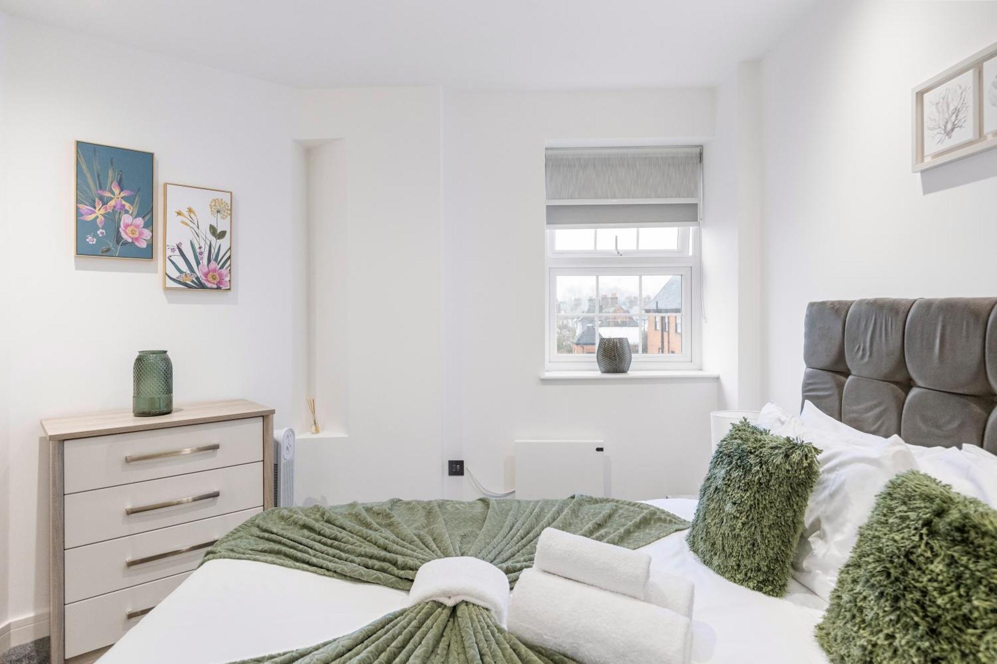 Bright And Spacious Apartment - Excellent Location 런던 외부 사진