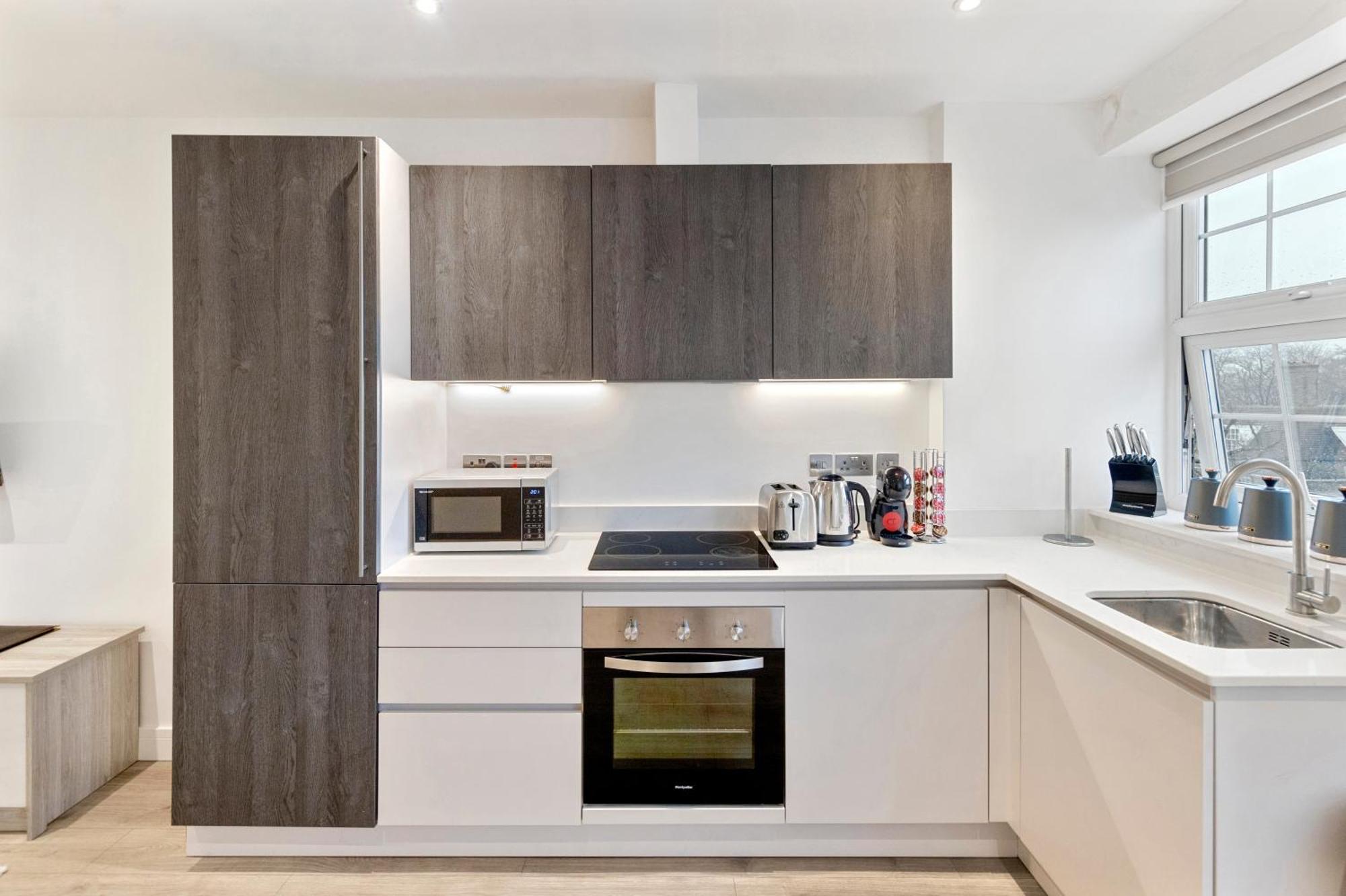 Bright And Spacious Apartment - Excellent Location 런던 외부 사진