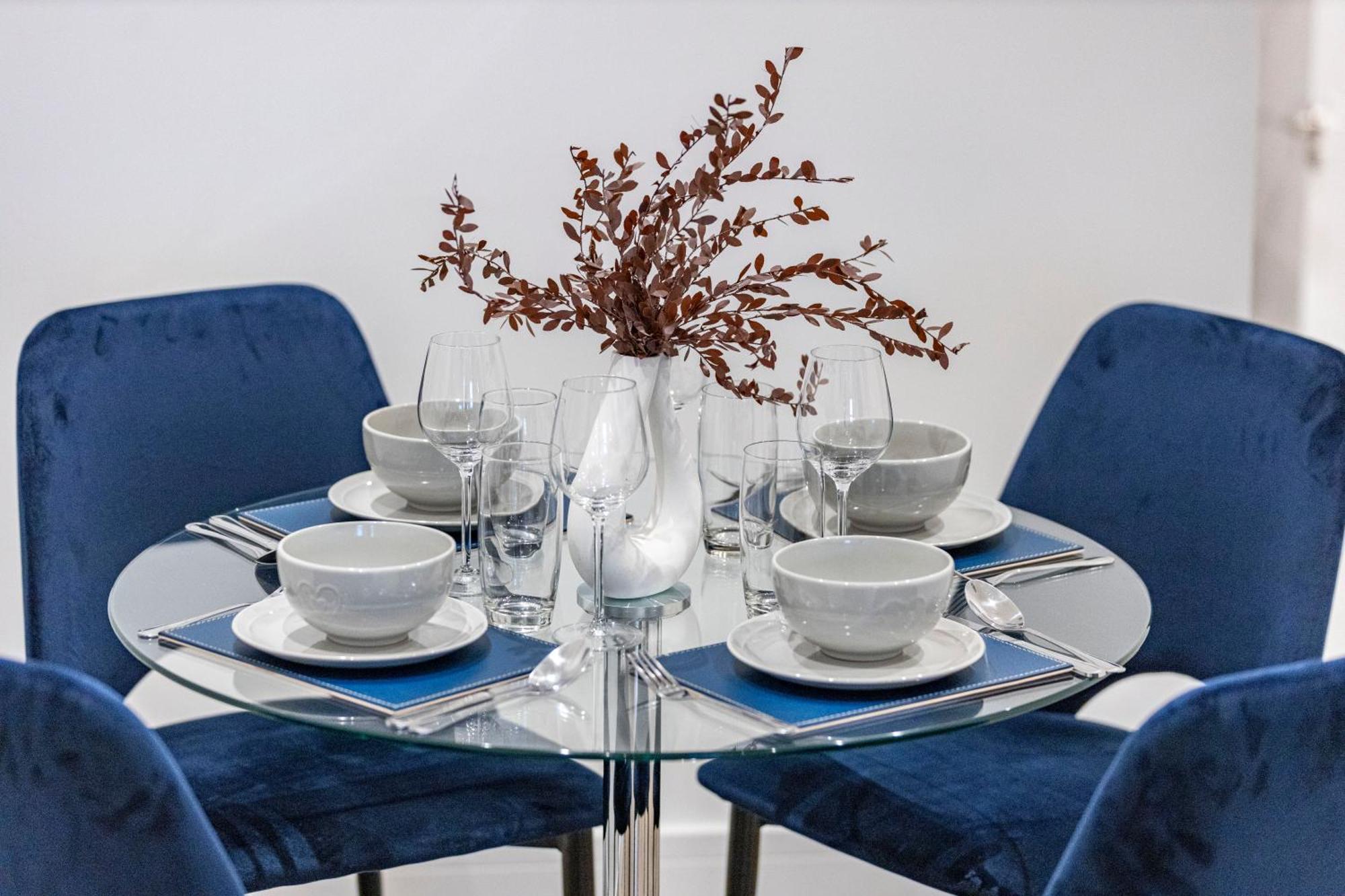 Bright And Spacious Apartment - Excellent Location 런던 외부 사진